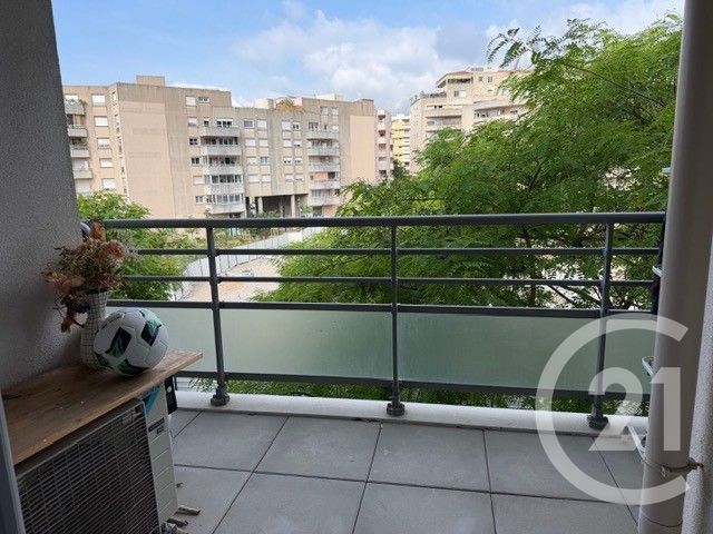Appartement à vendre - 2 pièces - 42.29 m2 - NICE - 06 - PROVENCE-ALPES-COTE-D-AZUR - Century 21 Lafage Transactions