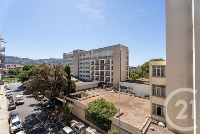 Appartement F2 à vendre - 2 pièces - 45.03 m2 - NICE - 06 - PROVENCE-ALPES-COTE-D-AZUR - Century 21 Lafage Transactions