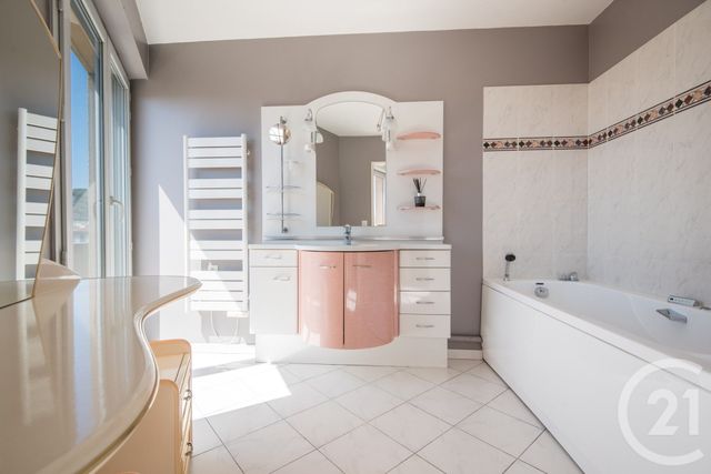 Appartement F3 à vendre - 3 pièces - 60.71 m2 - NICE - 06 - PROVENCE-ALPES-COTE-D-AZUR - Century 21 Lafage Transactions