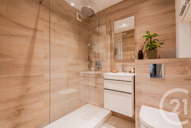 Appartement F2 à vendre - 2 pièces - 43.07 m2 - NICE - 06 - PROVENCE-ALPES-COTE-D-AZUR - Century 21 Lafage Transactions