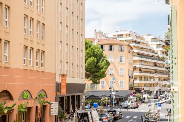 Appartement F4 à vendre - 4 pièces - 114.0 m2 - NICE - 06 - PROVENCE-ALPES-COTE-D-AZUR - Century 21 Lafage Transactions