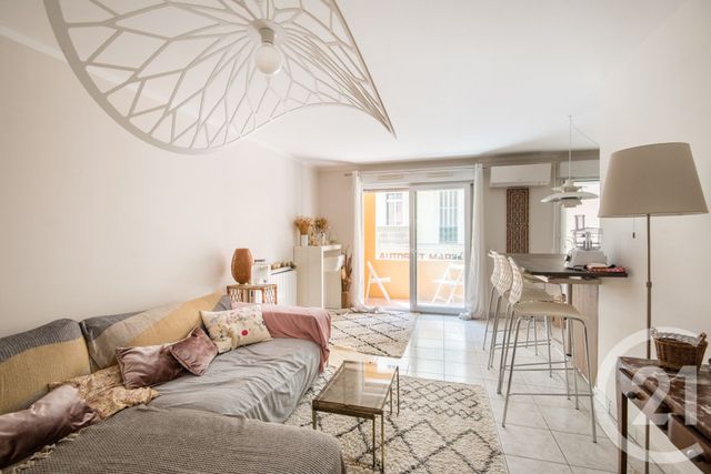 Appartement F4 à vendre - 4 pièces - 114.0 m2 - NICE - 06 - PROVENCE-ALPES-COTE-D-AZUR - Century 21 Lafage Transactions