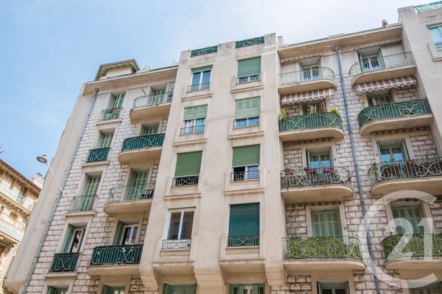 Appartement F4 à vendre - 4 pièces - 75.47 m2 - NICE - 06 - PROVENCE-ALPES-COTE-D-AZUR - Century 21 Lafage Transactions