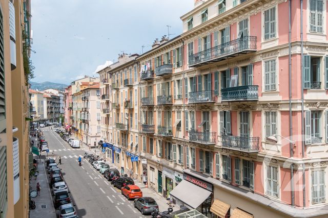 Appartement F1 à vendre - 1 pièce - 30.13 m2 - NICE - 06 - PROVENCE-ALPES-COTE-D-AZUR - Century 21 Lafage Transactions