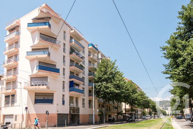 Appartement F2 à vendre - 2 pièces - 42.5 m2 - NICE - 06 - PROVENCE-ALPES-COTE-D-AZUR - Century 21 Lafage Transactions