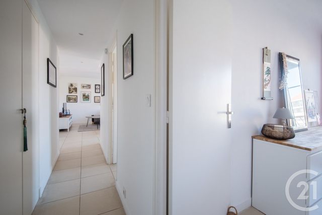 Appartement F3 à vendre - 3 pièces - 55.61 m2 - NICE - 06 - PROVENCE-ALPES-COTE-D-AZUR - Century 21 Lafage Transactions
