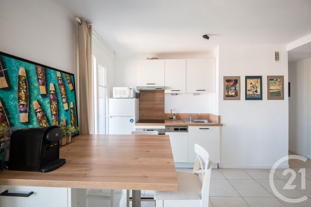 Appartement F3 à vendre - 3 pièces - 55.61 m2 - NICE - 06 - PROVENCE-ALPES-COTE-D-AZUR - Century 21 Lafage Transactions