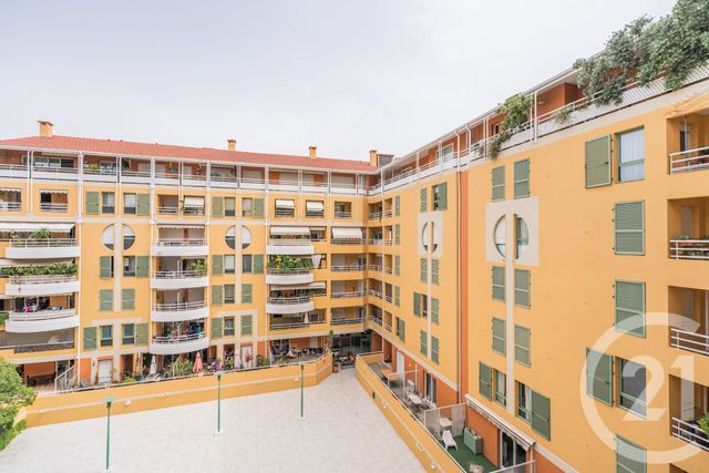 Appartement F2 à vendre - 2 pièces - 40.0 m2 - NICE - 06 - PROVENCE-ALPES-COTE-D-AZUR - Century 21 Lafage Transactions