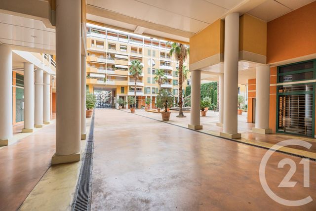 Appartement F2 à vendre - 2 pièces - 40.0 m2 - NICE - 06 - PROVENCE-ALPES-COTE-D-AZUR - Century 21 Lafage Transactions