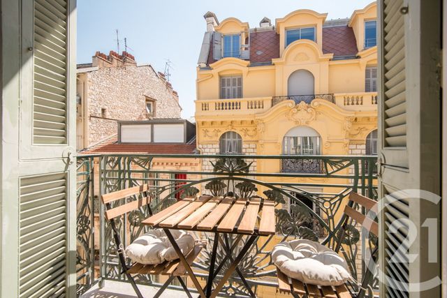 Appartement F3 à vendre - 3 pièces - 76.07 m2 - NICE - 06 - PROVENCE-ALPES-COTE-D-AZUR - Century 21 Lafage Transactions