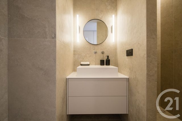 Appartement F3 à vendre - 3 pièces - 76.07 m2 - NICE - 06 - PROVENCE-ALPES-COTE-D-AZUR - Century 21 Lafage Transactions