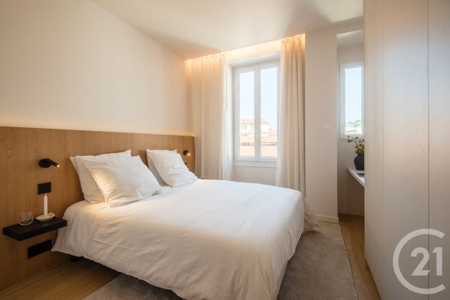 Appartement F3 à vendre - 3 pièces - 76.07 m2 - NICE - 06 - PROVENCE-ALPES-COTE-D-AZUR - Century 21 Lafage Transactions