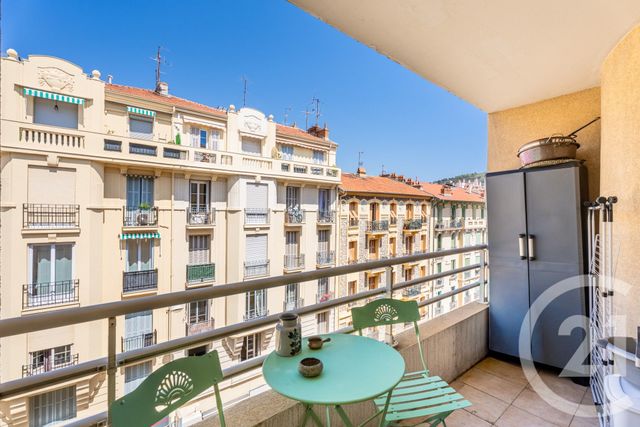 Appartement F3 à vendre - 3 pièces - 85.52 m2 - NICE - 06 - PROVENCE-ALPES-COTE-D-AZUR - Century 21 Lafage Transactions