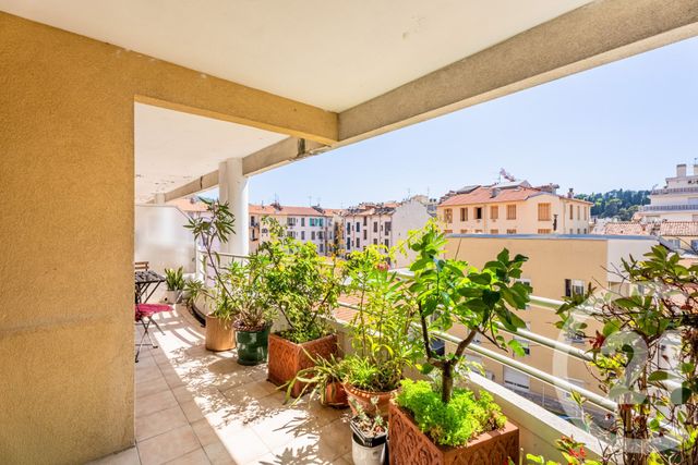 Appartement F3 à vendre - 3 pièces - 85.52 m2 - NICE - 06 - PROVENCE-ALPES-COTE-D-AZUR - Century 21 Lafage Transactions