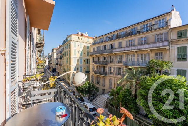 Appartement F3 à vendre - 3 pièces - 68.2 m2 - NICE - 06 - PROVENCE-ALPES-COTE-D-AZUR - Century 21 Lafage Transactions