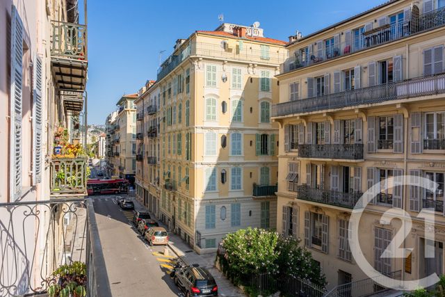 Appartement F3 à vendre - 3 pièces - 68.2 m2 - NICE - 06 - PROVENCE-ALPES-COTE-D-AZUR - Century 21 Lafage Transactions