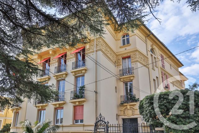 Appartement F4 à vendre - 4 pièces - 134.1 m2 - NICE - 06 - PROVENCE-ALPES-COTE-D-AZUR - Century 21 Lafage Transactions