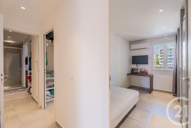 Appartement F5 à vendre - 5 pièces - 79.54 m2 - NICE - 06 - PROVENCE-ALPES-COTE-D-AZUR - Century 21 Lafage Transactions