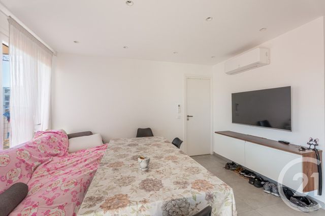 Appartement F5 à vendre - 5 pièces - 79.54 m2 - NICE - 06 - PROVENCE-ALPES-COTE-D-AZUR - Century 21 Lafage Transactions