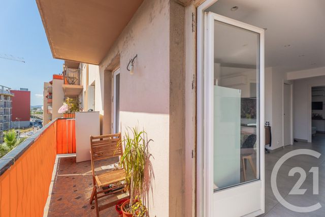 Appartement F5 à vendre - 5 pièces - 79.54 m2 - NICE - 06 - PROVENCE-ALPES-COTE-D-AZUR - Century 21 Lafage Transactions
