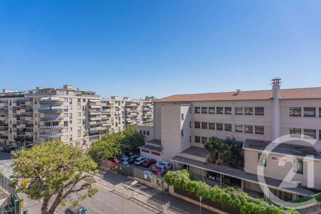 Appartement F5 à vendre - 5 pièces - 79.54 m2 - NICE - 06 - PROVENCE-ALPES-COTE-D-AZUR - Century 21 Lafage Transactions