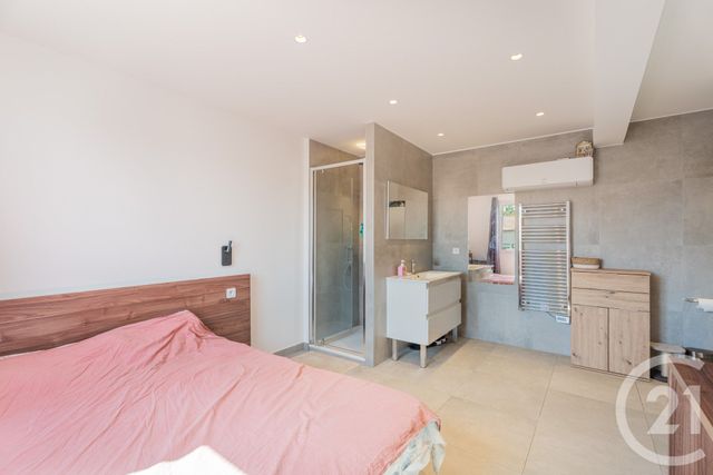 Appartement F5 à vendre - 5 pièces - 79.54 m2 - NICE - 06 - PROVENCE-ALPES-COTE-D-AZUR - Century 21 Lafage Transactions