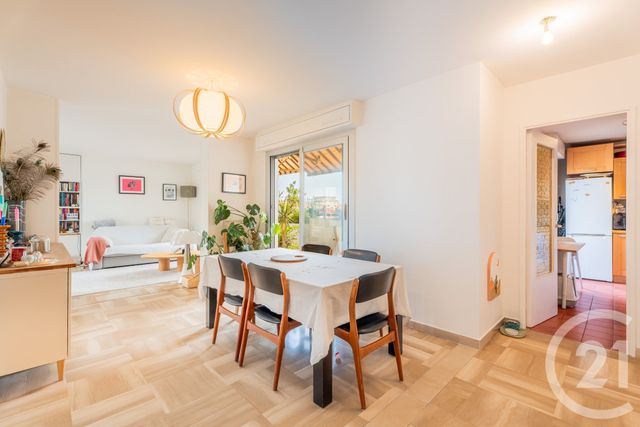 Appartement F3 à vendre - 3 pièces - 79.3 m2 - NICE - 06 - PROVENCE-ALPES-COTE-D-AZUR - Century 21 Lafage Transactions