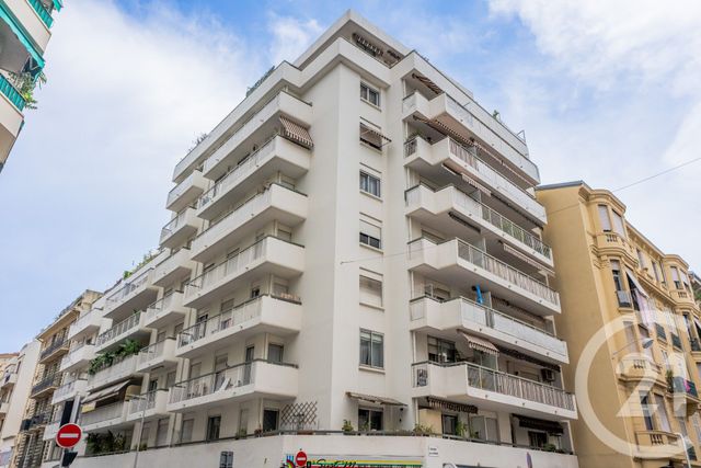Appartement F3 à vendre - 3 pièces - 79.3 m2 - NICE - 06 - PROVENCE-ALPES-COTE-D-AZUR - Century 21 Lafage Transactions