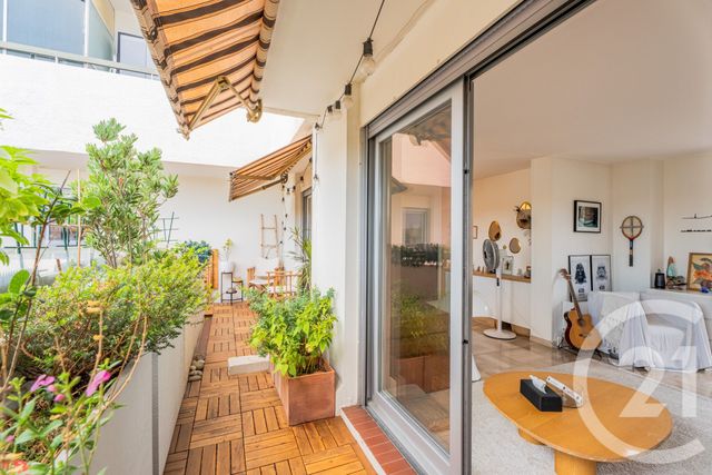 Appartement F3 à vendre - 3 pièces - 79.3 m2 - NICE - 06 - PROVENCE-ALPES-COTE-D-AZUR - Century 21 Lafage Transactions