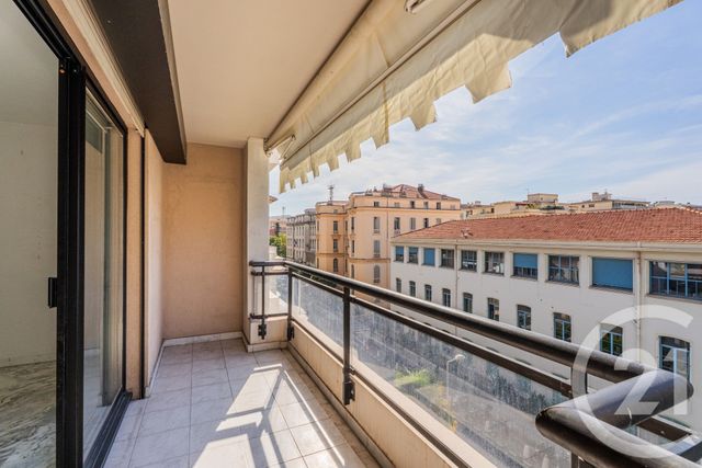 Appartement F2 à vendre - 2 pièces - 48.95 m2 - NICE - 06 - PROVENCE-ALPES-COTE-D-AZUR - Century 21 Lafage Transactions
