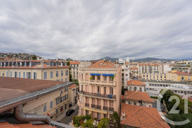 Appartement Studette à vendre - 1 pièce - 9.32 m2 - NICE - 06 - PROVENCE-ALPES-COTE-D-AZUR - Century 21 Lafage Transactions
