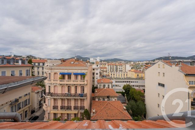 Appartement Studette à vendre - 1 pièce - 9.32 m2 - NICE - 06 - PROVENCE-ALPES-COTE-D-AZUR - Century 21 Lafage Transactions
