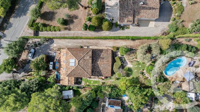 maison à vendre - 10 pièces - 350.0 m2 - BIOT - 06 - PROVENCE-ALPES-COTE-D-AZUR - Century 21 Lafage Transactions