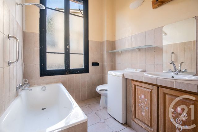 Appartement F3 à vendre - 3 pièces - 72.43 m2 - NICE - 06 - PROVENCE-ALPES-COTE-D-AZUR - Century 21 Lafage Transactions