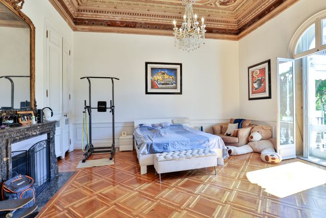 Afficher la photo en grand Appartement T6 à vendre - 6 pièces - 291.92 m2 - NICE - 06 - PROVENCE-ALPES-COTE-D-AZUR - Century 21 Lafage Transactions