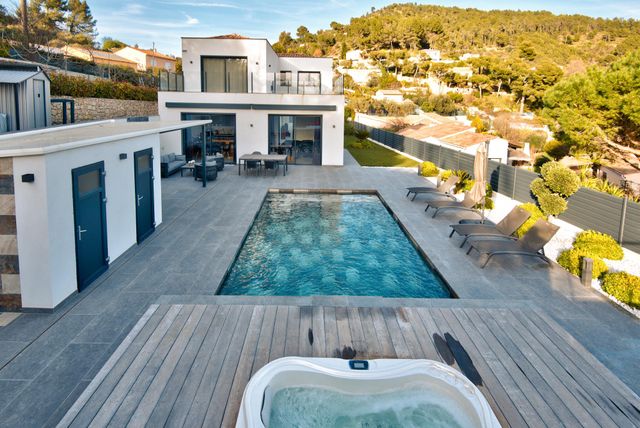 maison à vendre - 5 pièces - 183.0 m2 - TOURRETTE LEVENS - 06 - PROVENCE-ALPES-COTE-D-AZUR - Century 21 Lafage Transactions