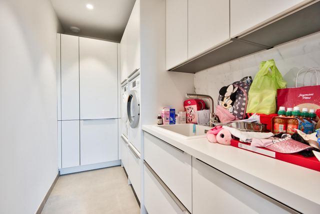 maison à vendre - 5 pièces - 183.0 m2 - TOURRETTE LEVENS - 06 - PROVENCE-ALPES-COTE-D-AZUR - Century 21 Lafage Transactions